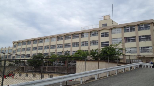 福岡市立香椎第三中学校